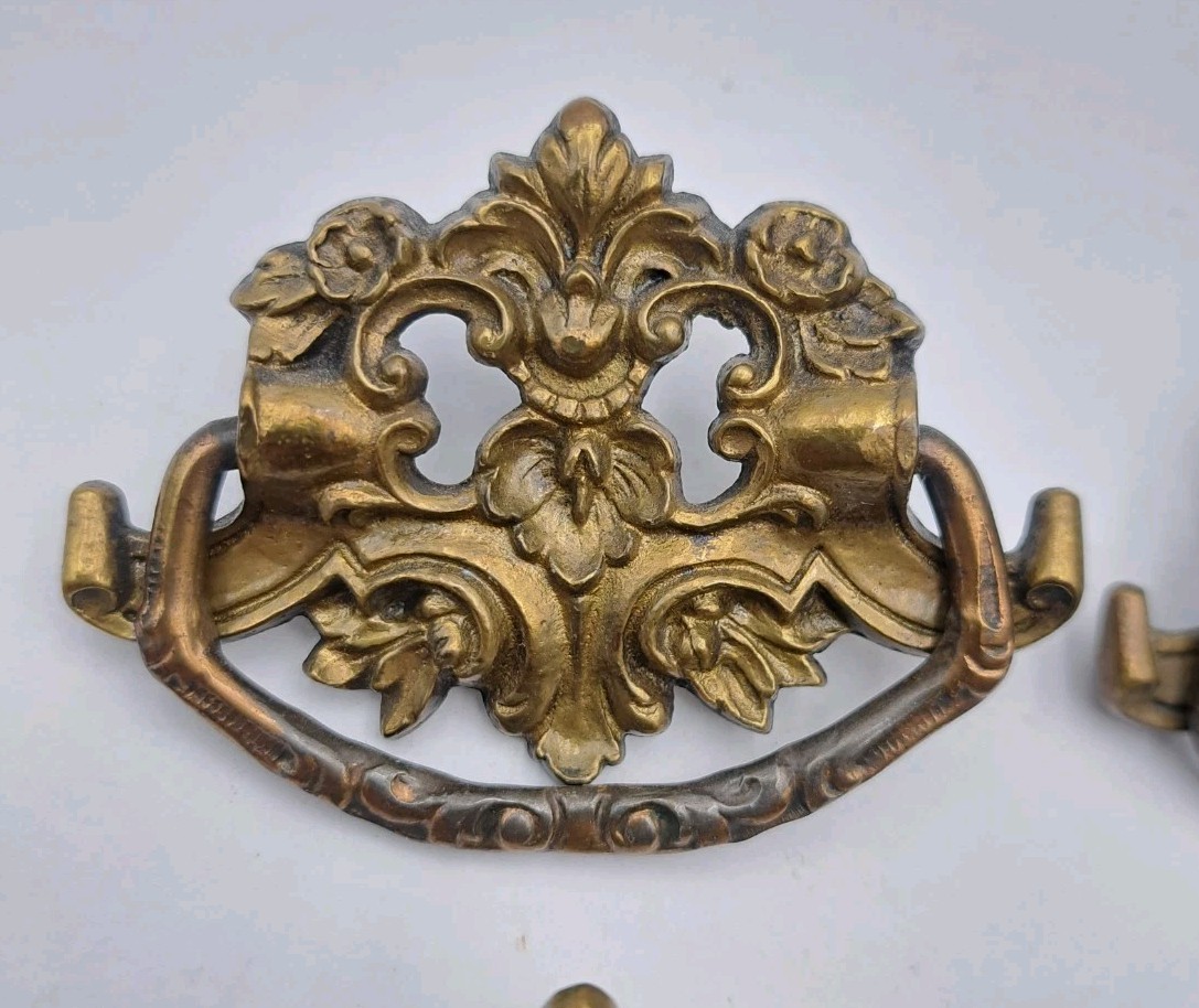 Antique Drop Handles Drawer Pulls Door Dresser Vintage Furniture Hardware Lot 4