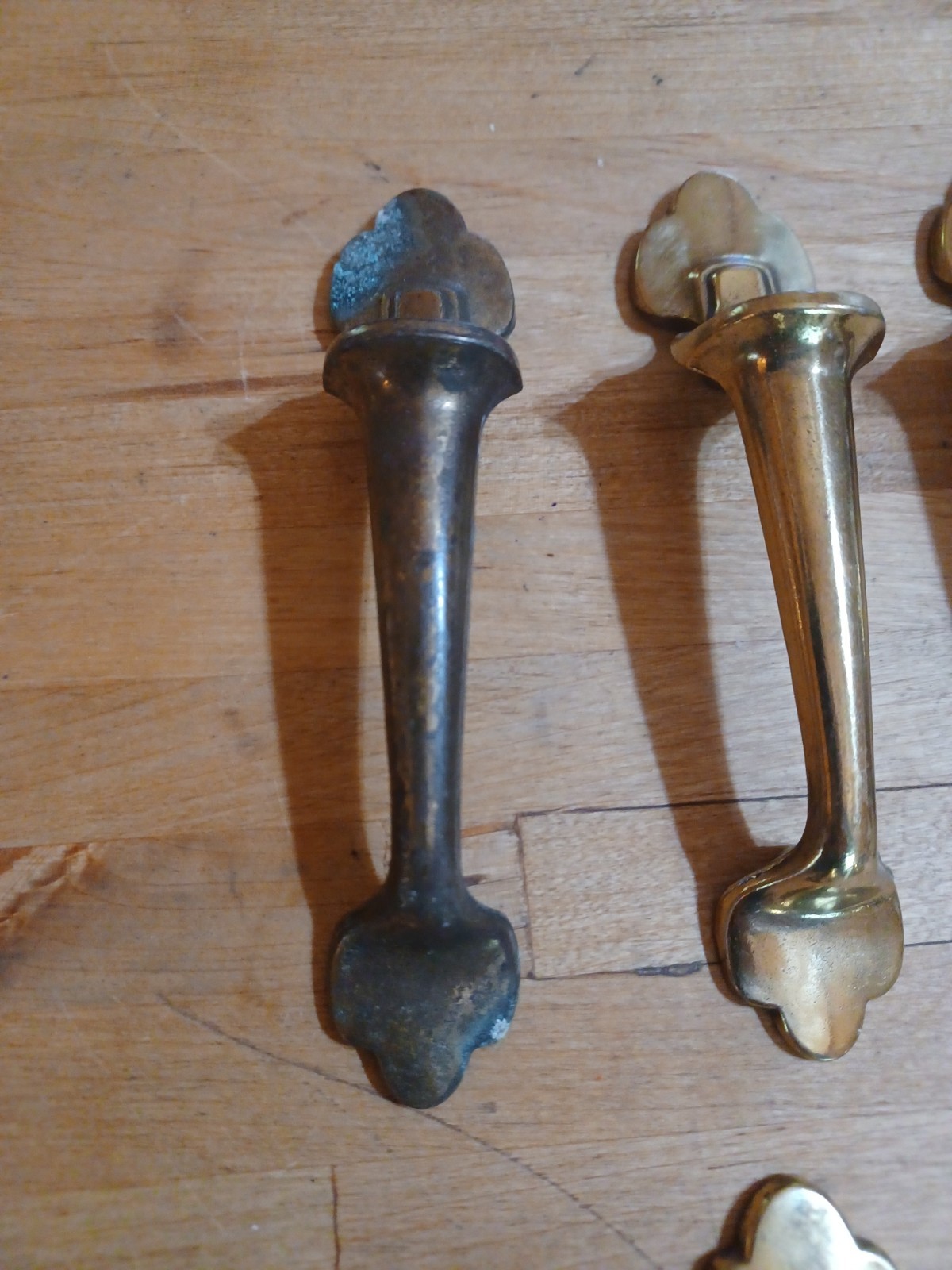 Mixed Lot of 10 Vintage Keeler Brass Company Drawer Pulls N16122 and N14395