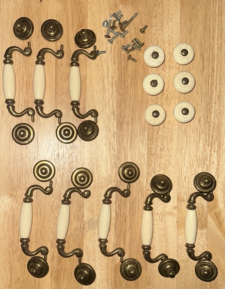 14 Pack Vintage Metal Dresser Pulls Gold Brass Ceramic And Knobs