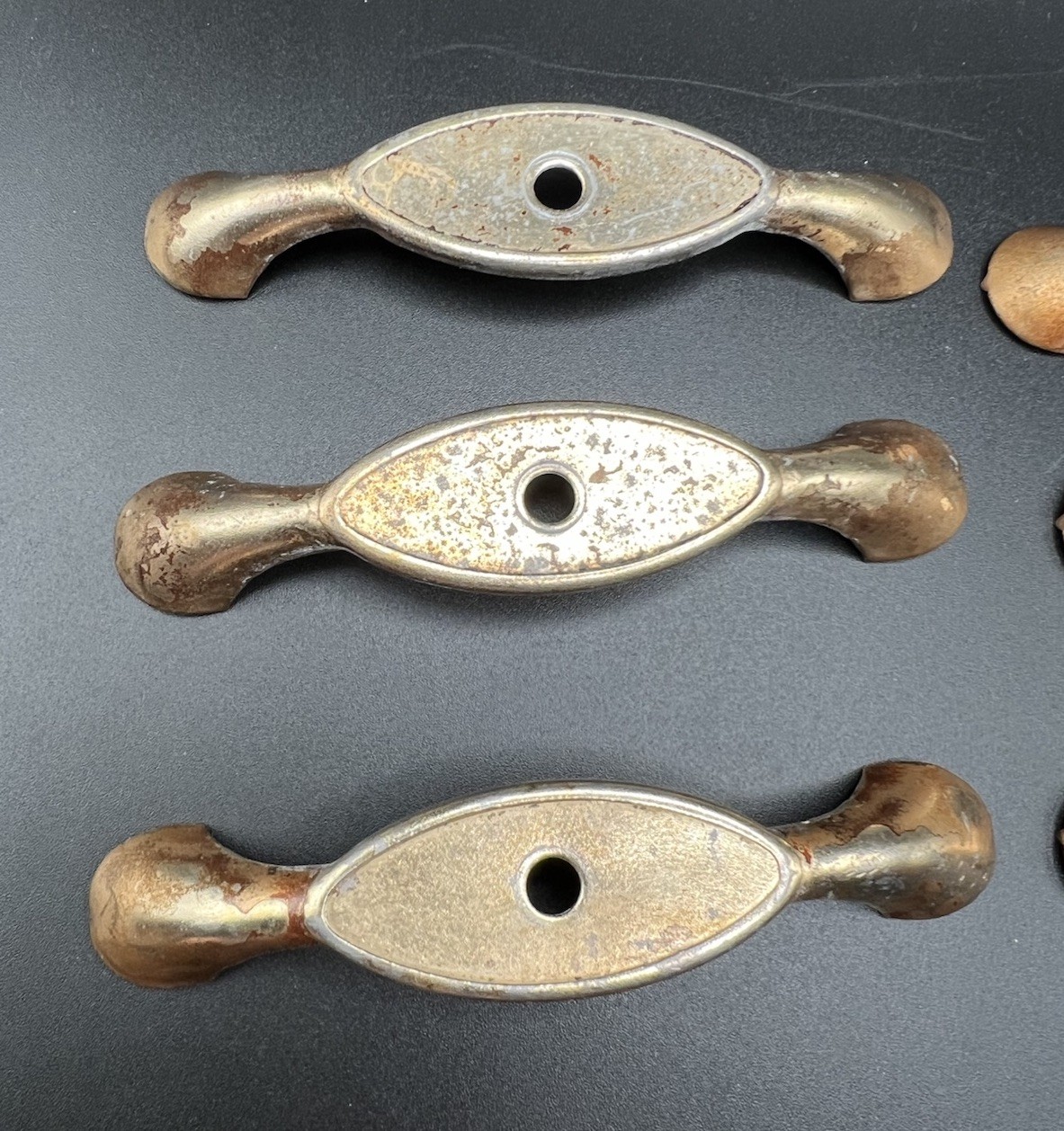 Antique 6 Matching Metal Drawer Pulls Handles Waterfall Dresser Art Deco