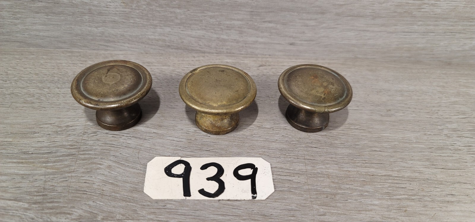Drawer Pull Cabinet Knob Solid Brass Vintage 1 1/2 Dia 1″ Tall Traditional Round