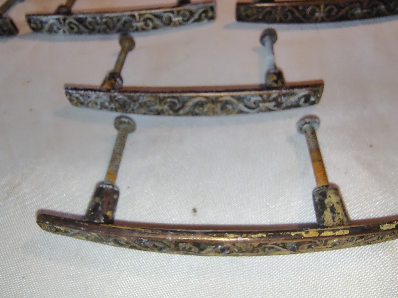 Vintage 1960s Amerock Celtic Style Renaissance Antique English Knobs Pulls