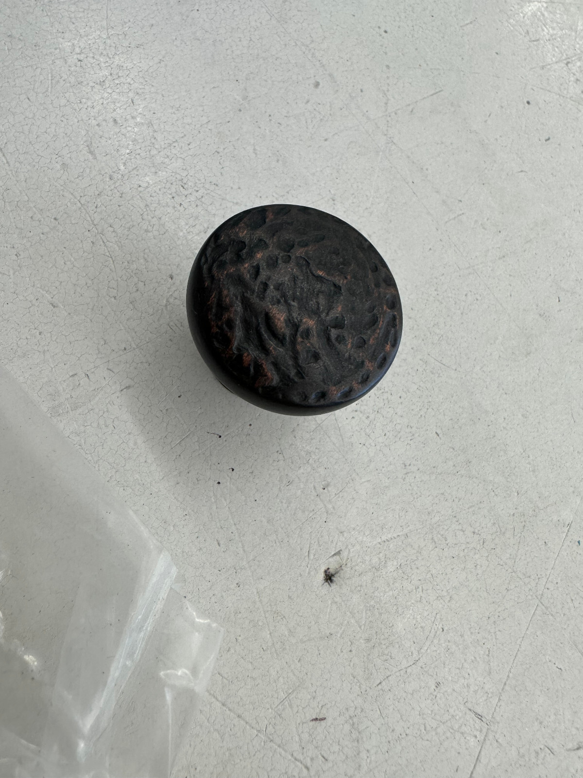 Lot 8 GlideRite 1-1/8″ Round Hammered Cabinet Knobs Oil Rubbed Bronze 5080-ORB