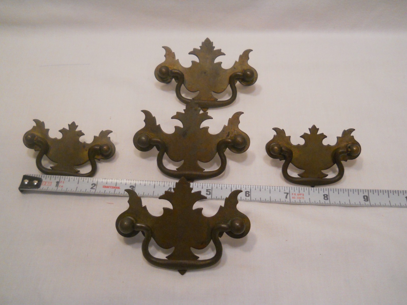 5 Vintage Ornate Brass color Drawer Floral Cabinet Pulls 3 large 2 small