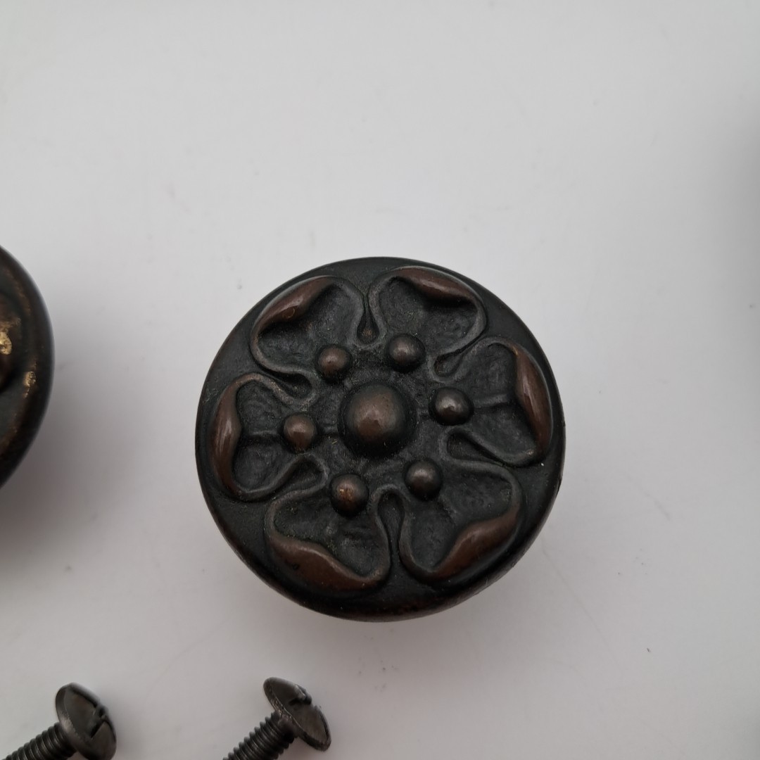 Vintage KBC Brass Cabinet Hardware Lot Ornate Drawer Pulls Knobs Handles 6pc Set