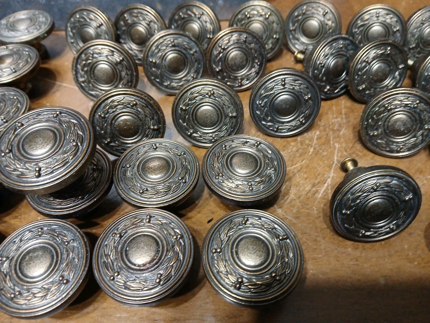 Set Of 38 Vintage Brass Drawer Pulls Hollywood Regency MCM Ornate Cabinet Knobs