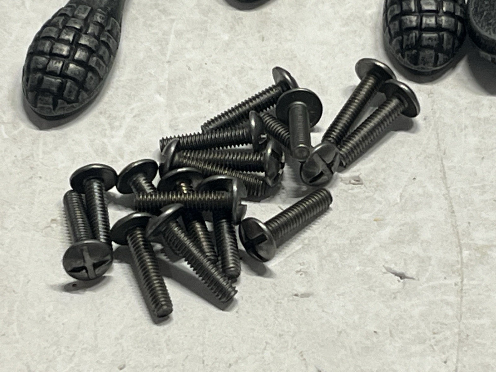 Vintage Lot (15) NOS KBC Gray/Black Basketweave Teardrop Drawer/Cabinet Pulls