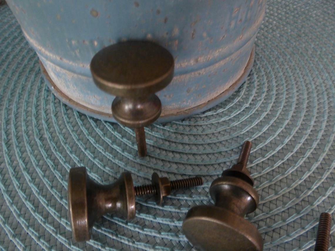Antique Drawer Pulls Handles Bronze Flat Round Cabinets Vintage Knob