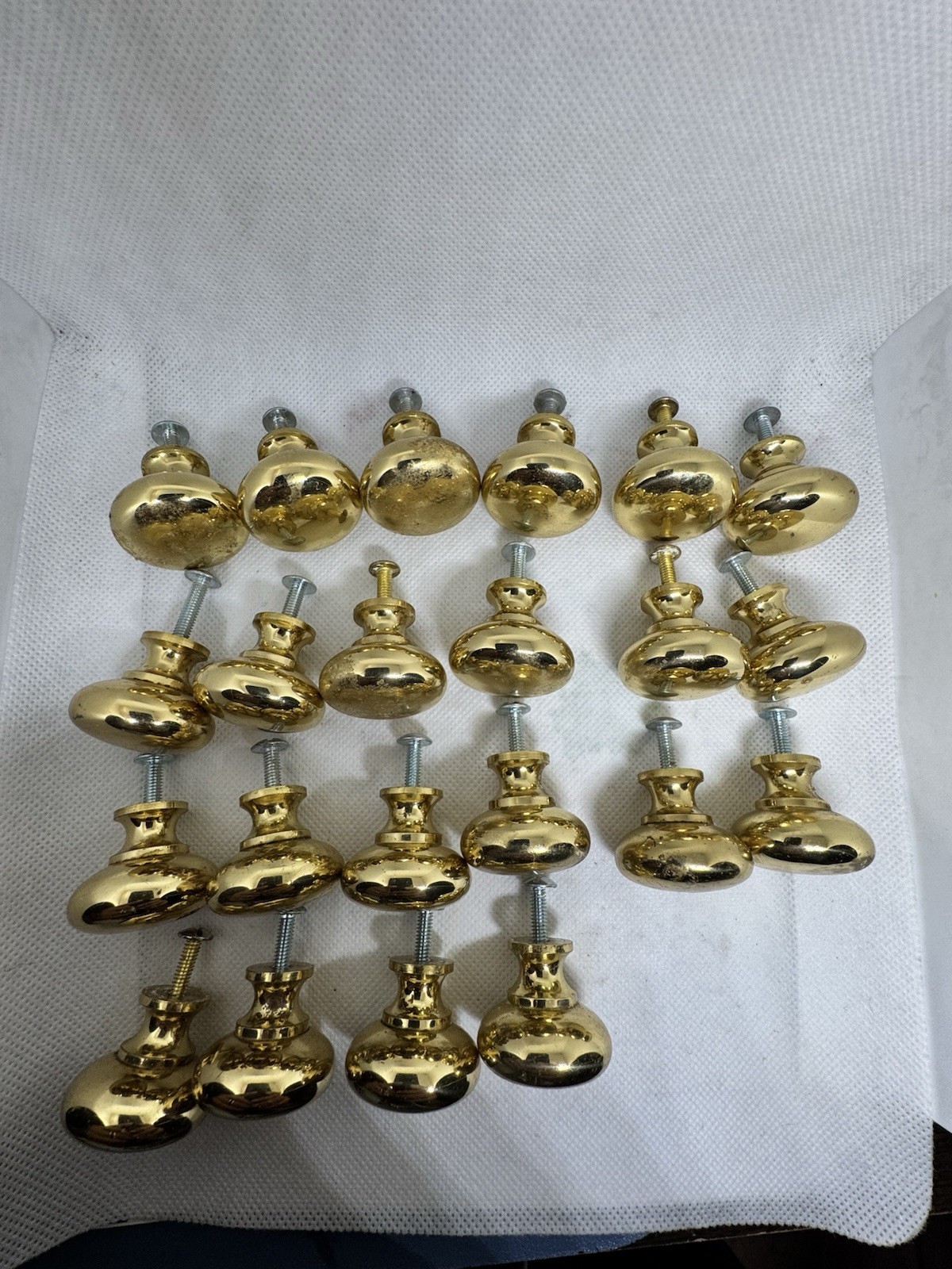 22 -matching vintage solid brass round drawer cabinet knobs pulls 1”x1”