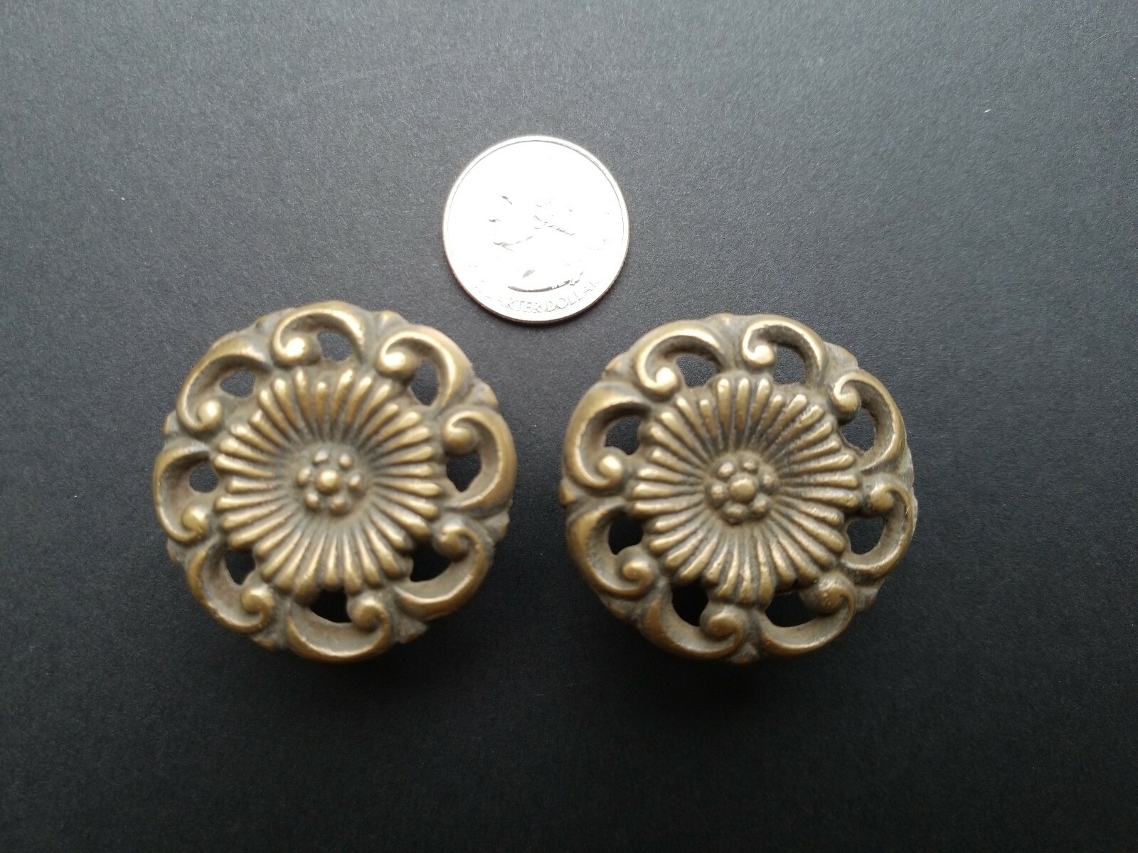 4 Antique Style Solid Brass ROUND KNOBS Ornate FLORAL 1-5/8″ dia. #K24