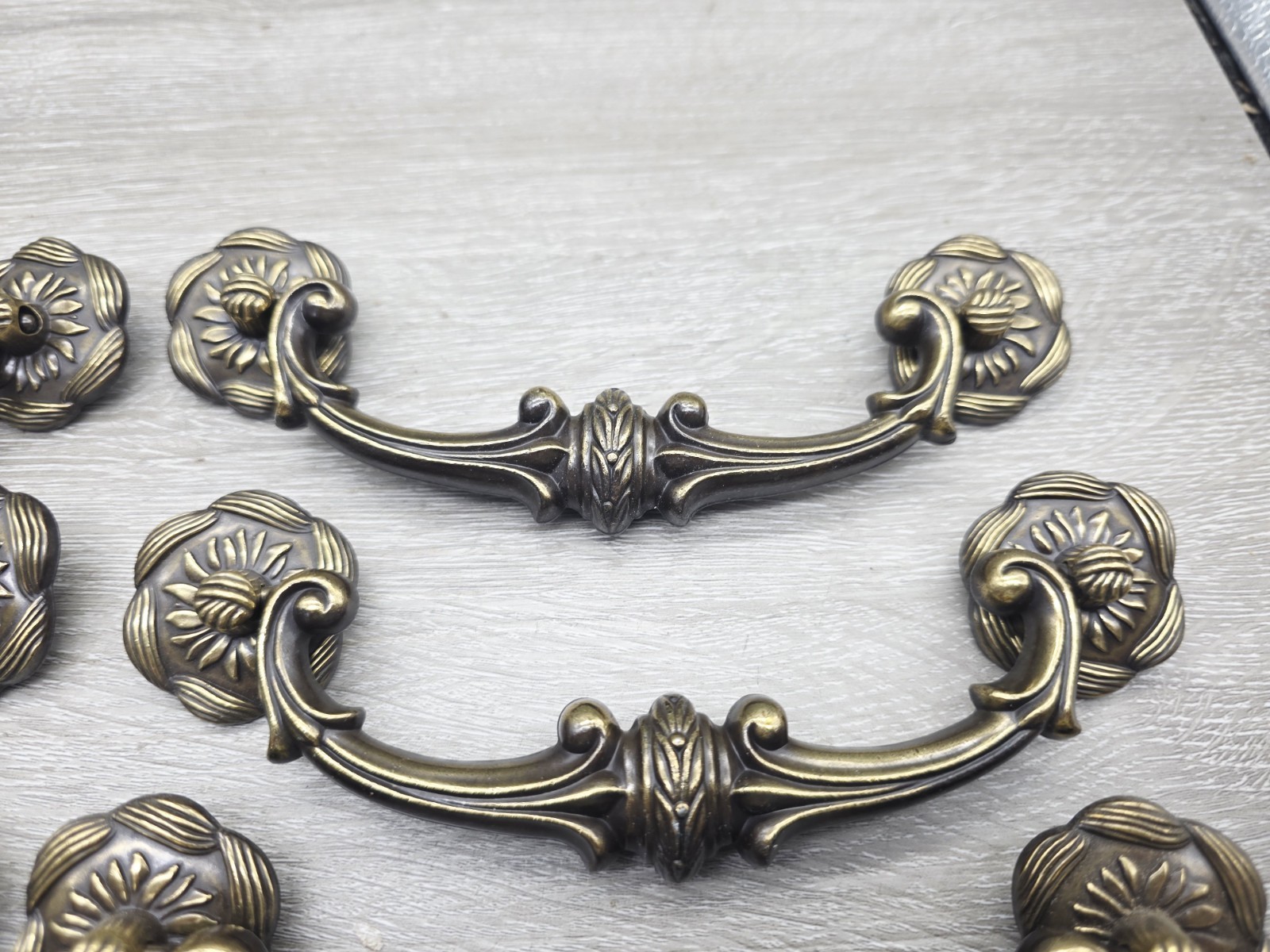 8 Sets Vintage Keeler Brass Co. Solid Brass Drawer Pull 7 Inches, 5 Inch Pull