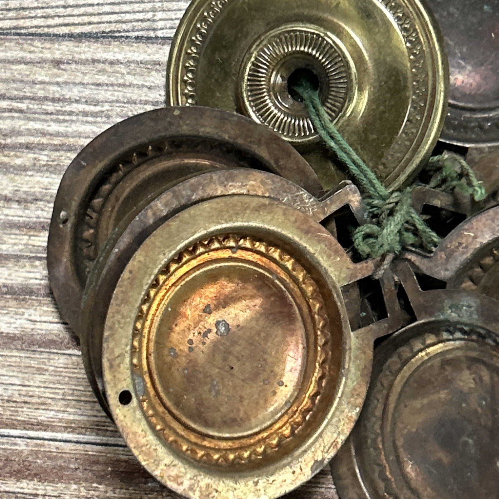 Vintage Brass Rope Edge Hepplewhite Drawer Pull Rosette Lot Keller Brass Co 1950