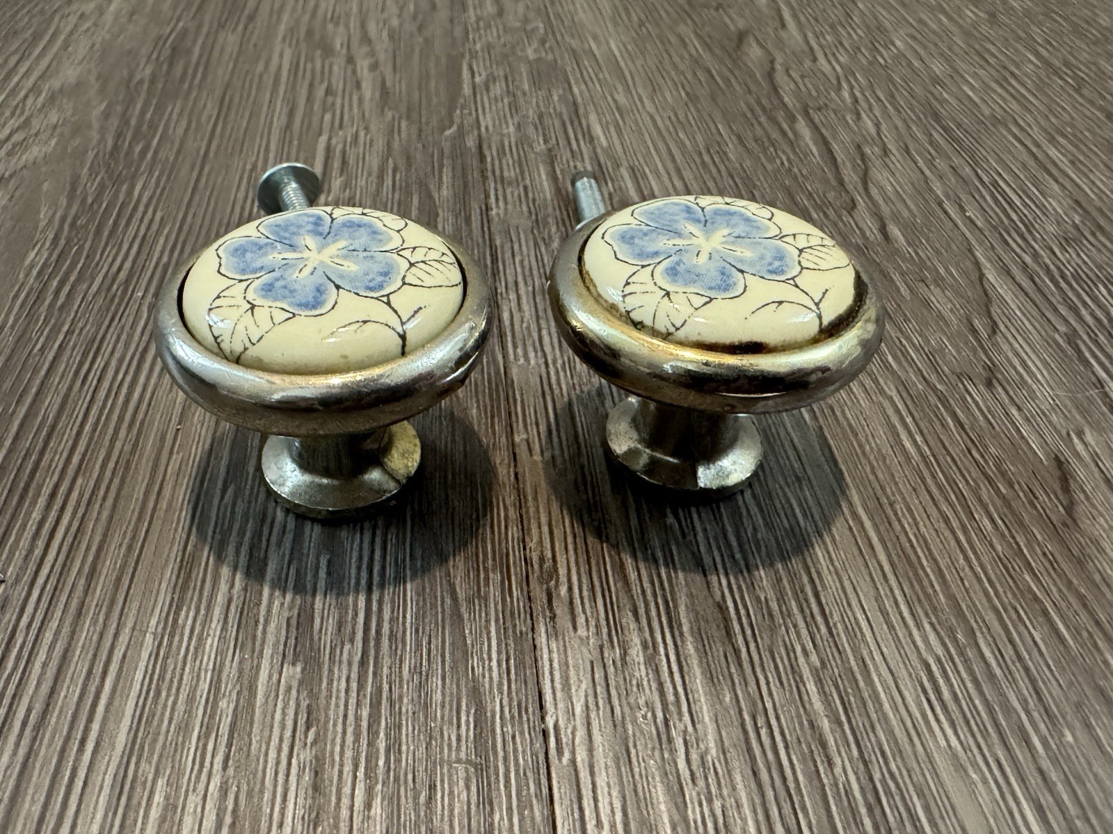 Vintage English Cottage Core Floral Blue Flower Ceramic Drawer Cabinet Pulls – 2