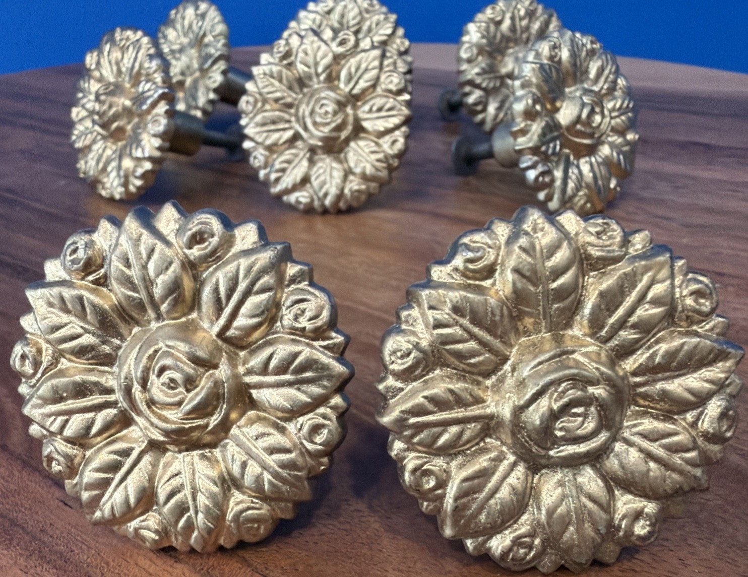Set of 8 Vtg Gold Non Magnetic Metal Drawer Knobs Ornate Floral Rose 1 1/2”