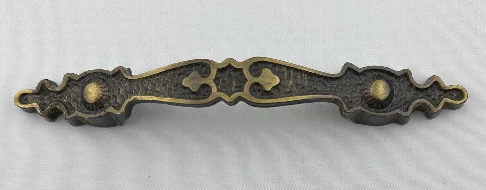 Amerock 1960s Serenata 153 Drawer Pull Handle Hammered Brass 3″ Centers Vtg MCM