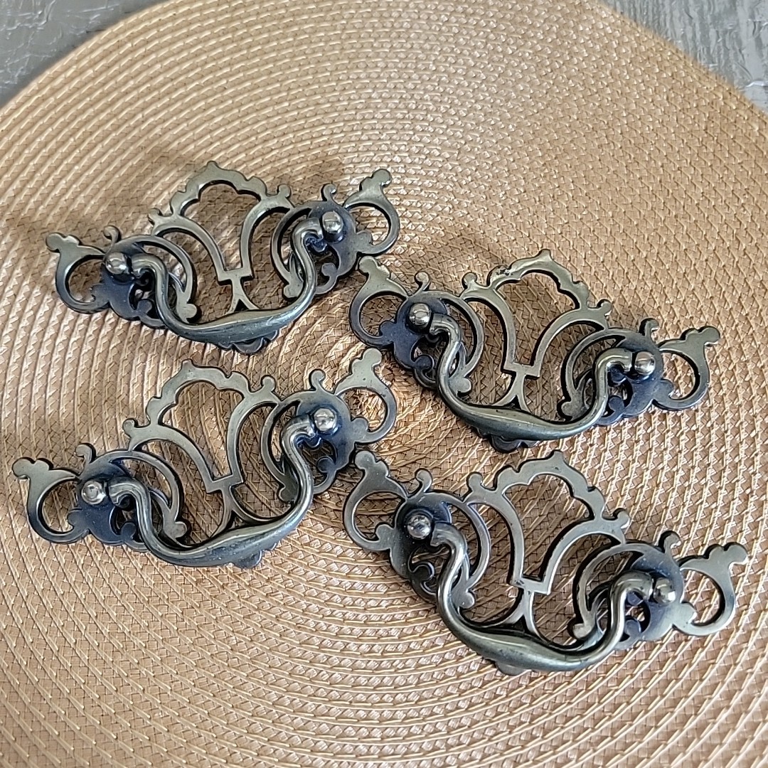Lot of 4 VTG Brass Metal Drawer Pulls Handles Batwing Keeler Brass Co KBC3 N1935