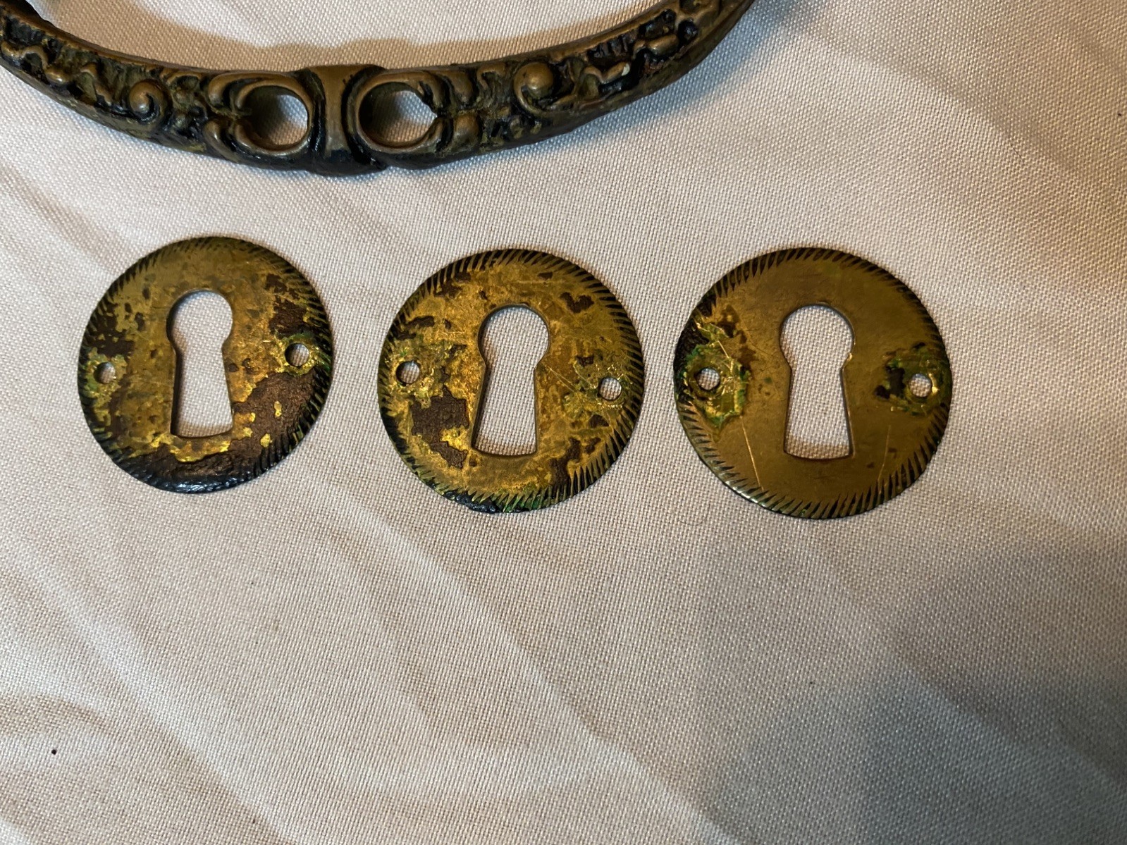 Antique dresser pulls Lot.