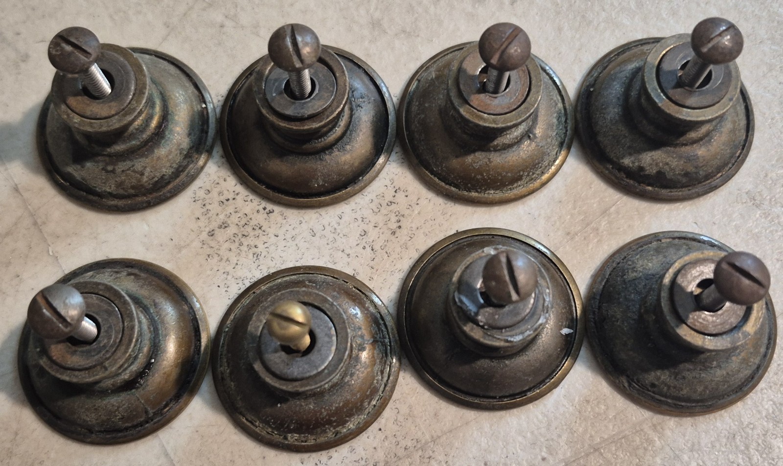 Antique Vintage Victorian Set of 8 Matching Brass Drawer Pulls Picture Front