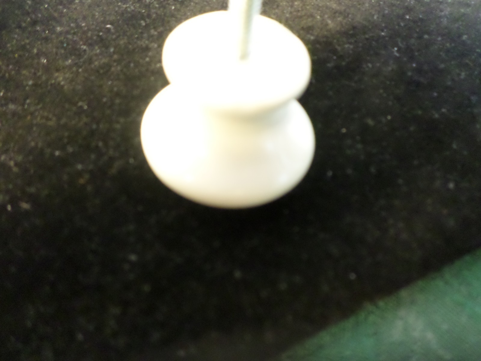 8pc Mid-Century Round White Porcelain Drawer Pulls w/Screws