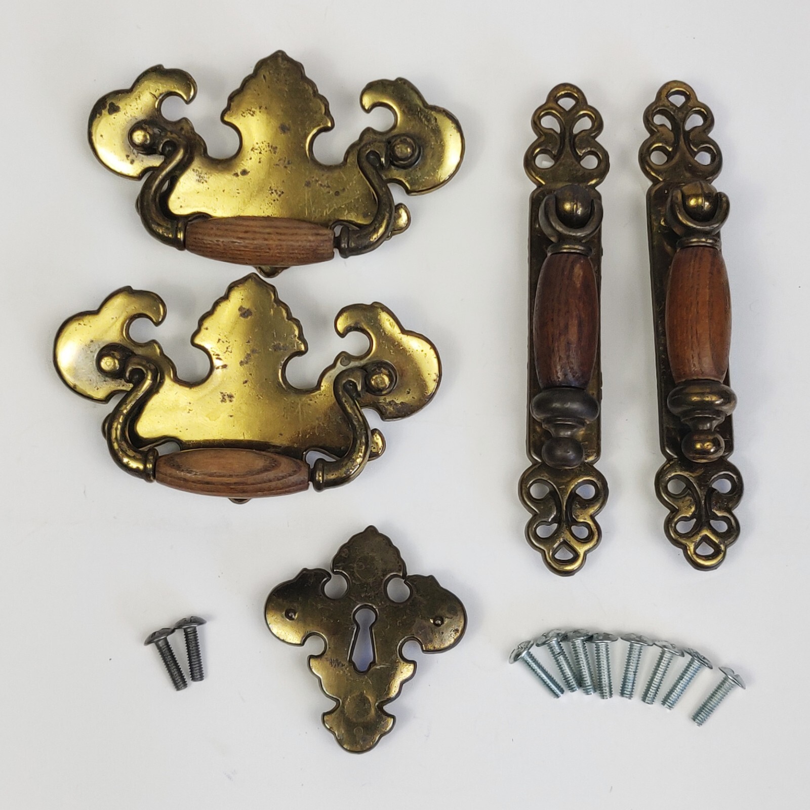 Vgt Brass Wood Oak Drawer Pull Set Batwing Bail, Drop Pulls Keyhole Backplate