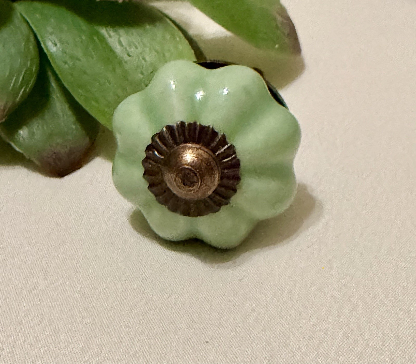 4 Antique Ceramic Drawer Pulls Green Flower Door Kitchen Cabinet Knob