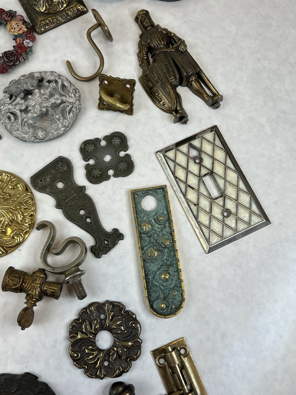 JUNK LOT of Antique Salvaged Brass Drawer Pull knobs – Steampunk art ideas!