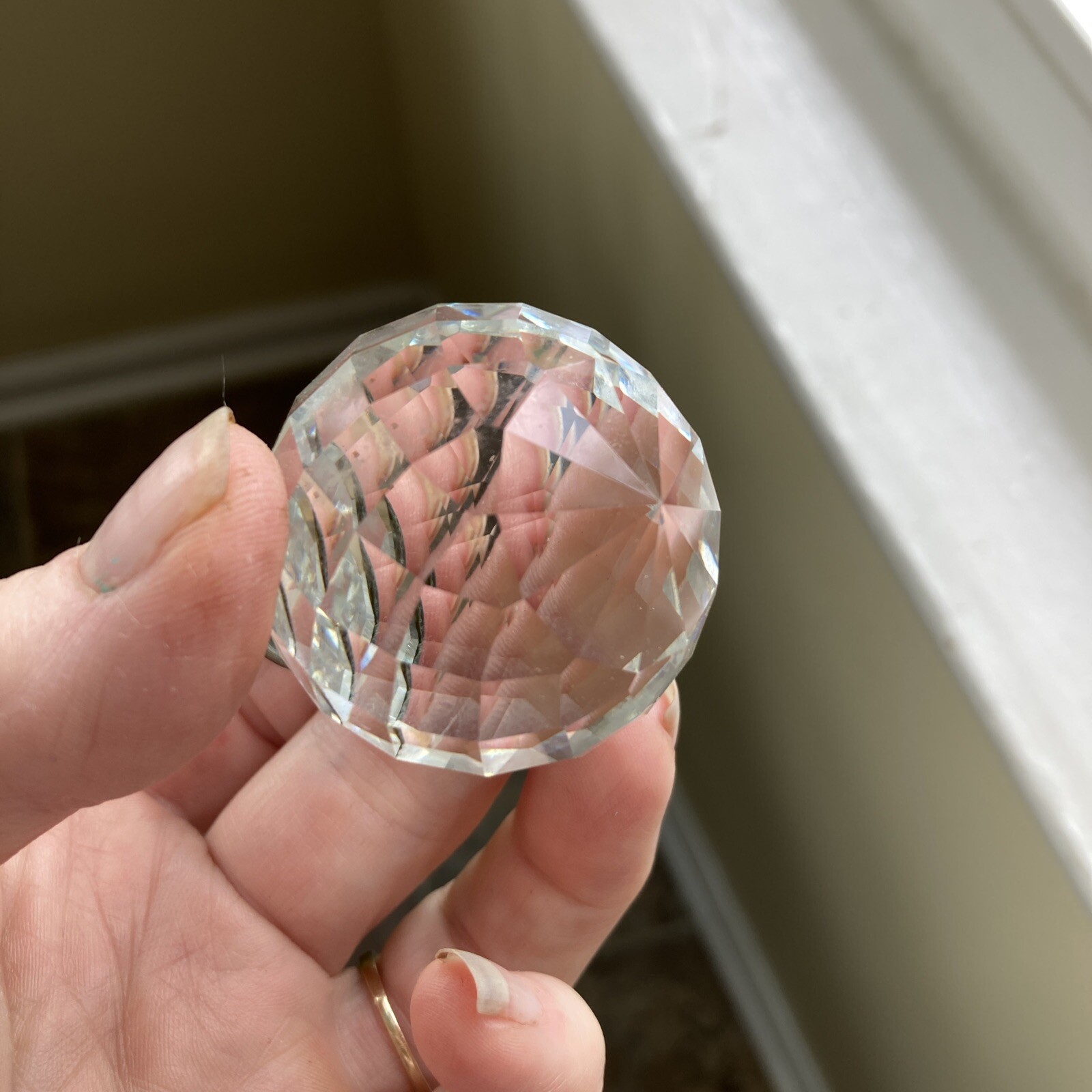 Lot Of 4 ,Round Crystal Faceted Drawer Pull Knobs 1.5”