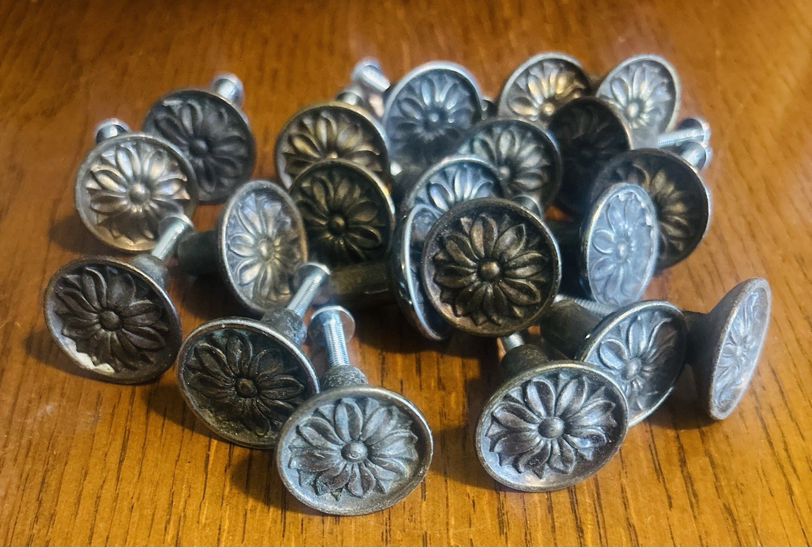 Vintage Brass Sunflower Drawer Pulls (21)