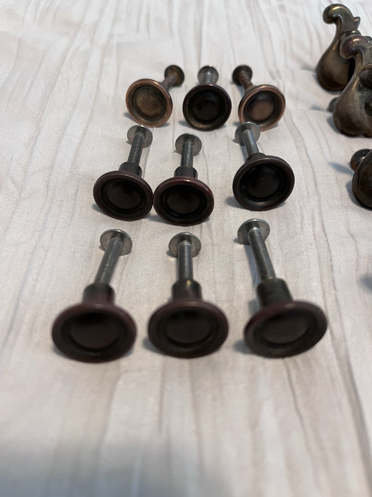 Vintage 8 Drawer Pulls And 9 Knobs