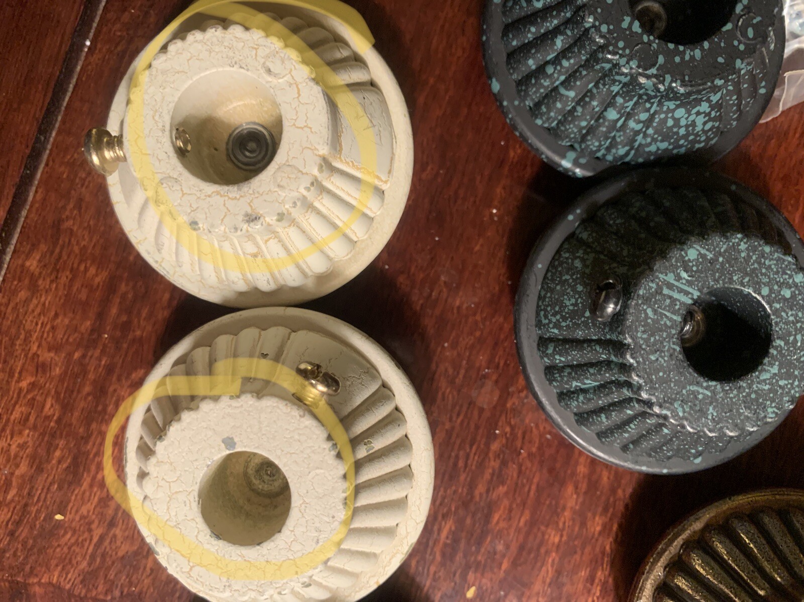 Lot 11 Antique style round ornate metal Cabinet drawer Knobs pulls 1.75″