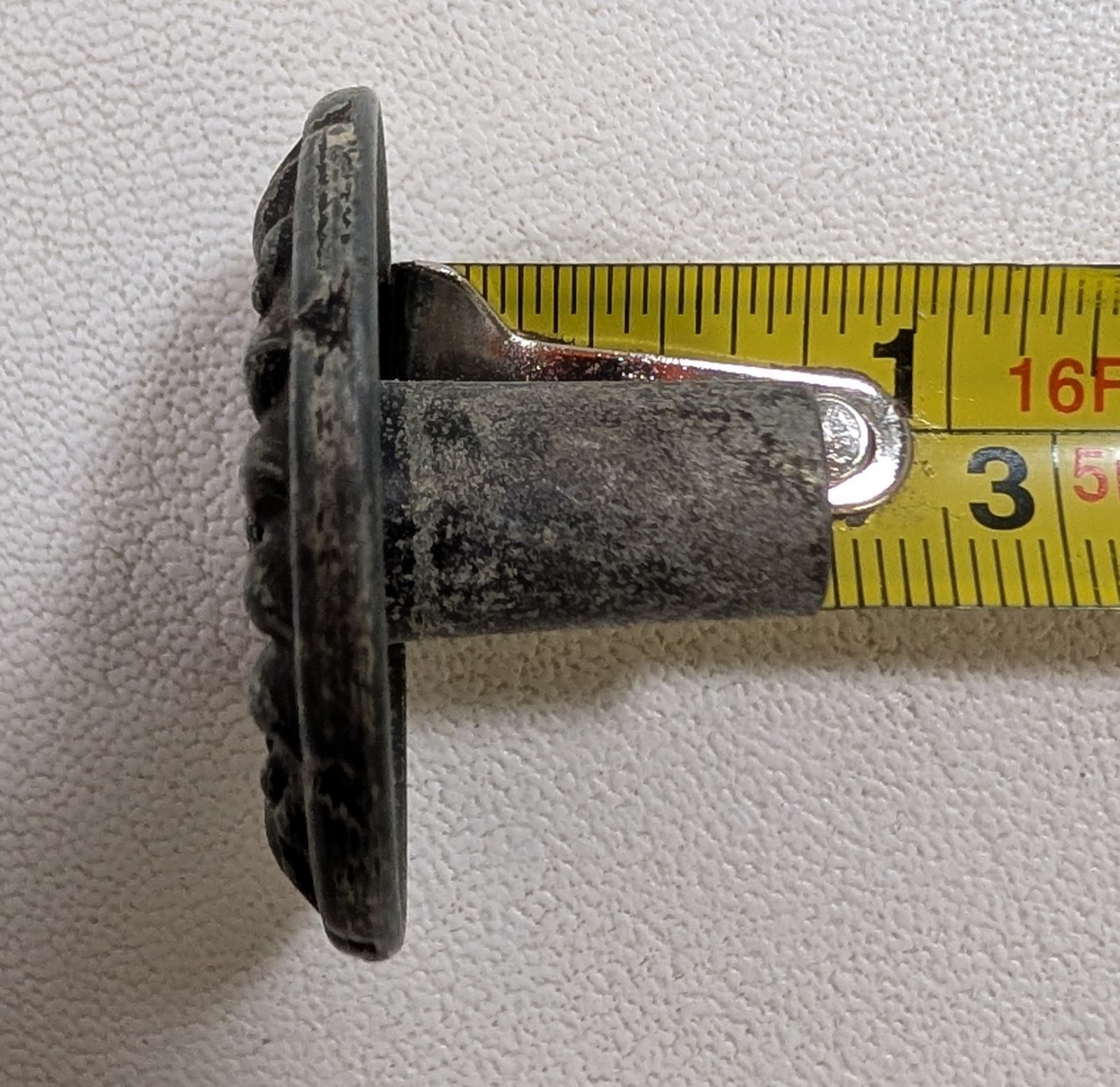 Vintage Ajax 1060 Espana Royale Pewter Cabinet Backplate 2.5″ and Pull Knob
