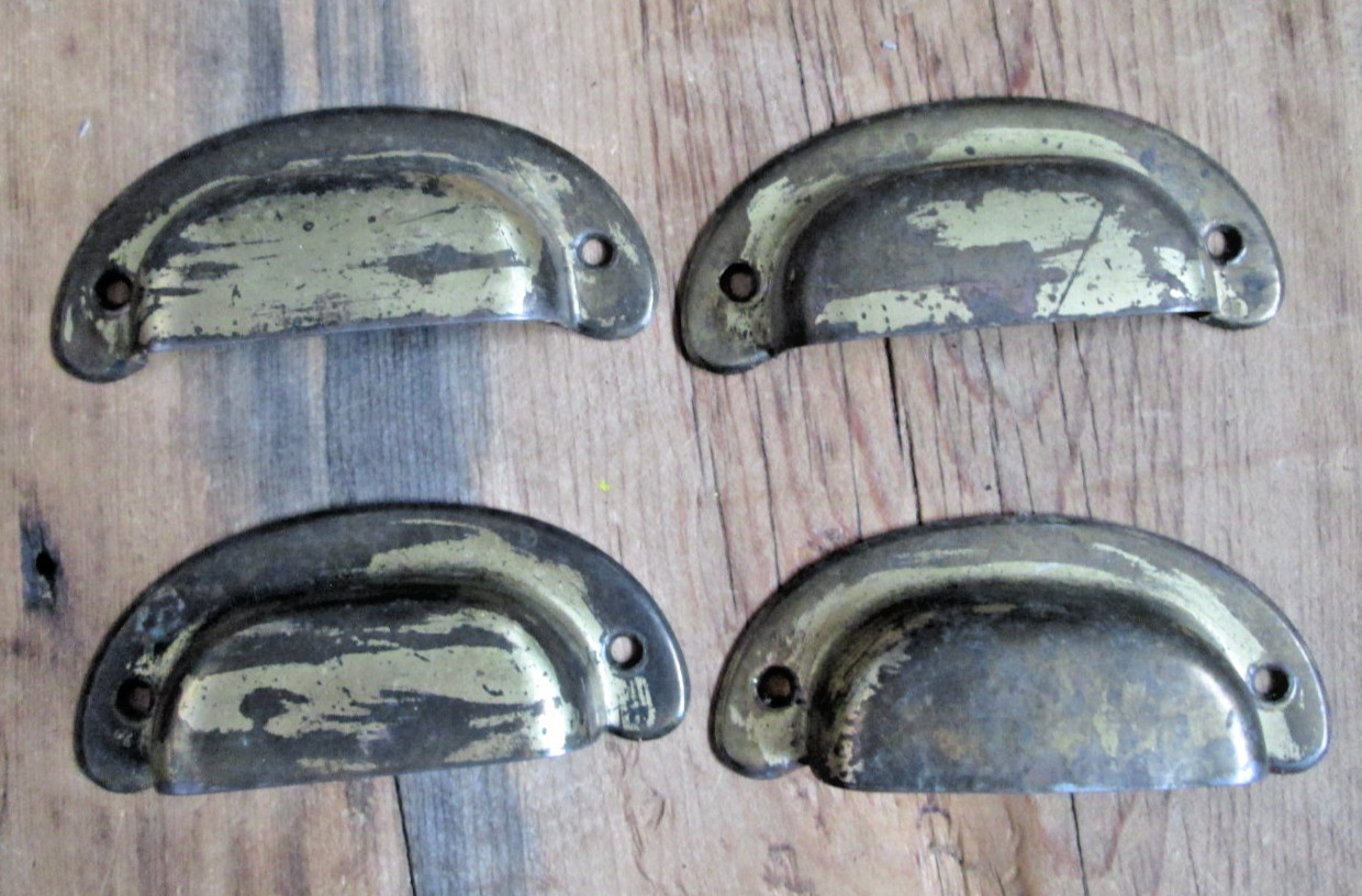 Vintage OLD Set 4 Drawer Cup Pull Antique Brass Bin Cabinet Classic Shaker Style