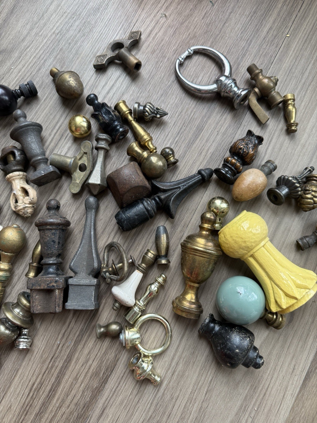 Lot of Vintage & Antique Finials & Hardware, and Collectibles