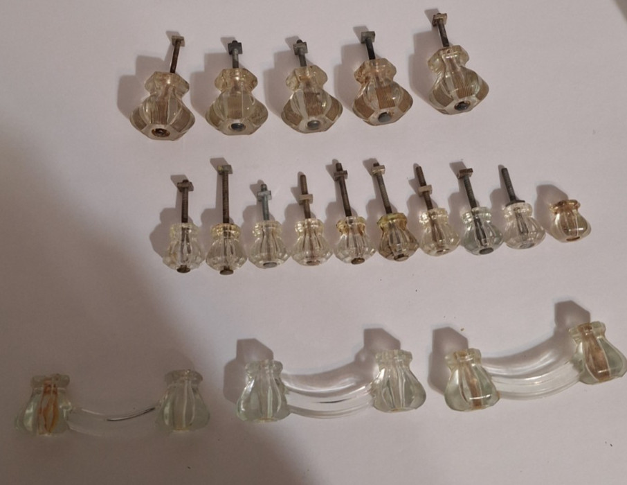 18 Assorted Glass Cabinet Knobs Drawer Pulls Antique Architectural Salvage
