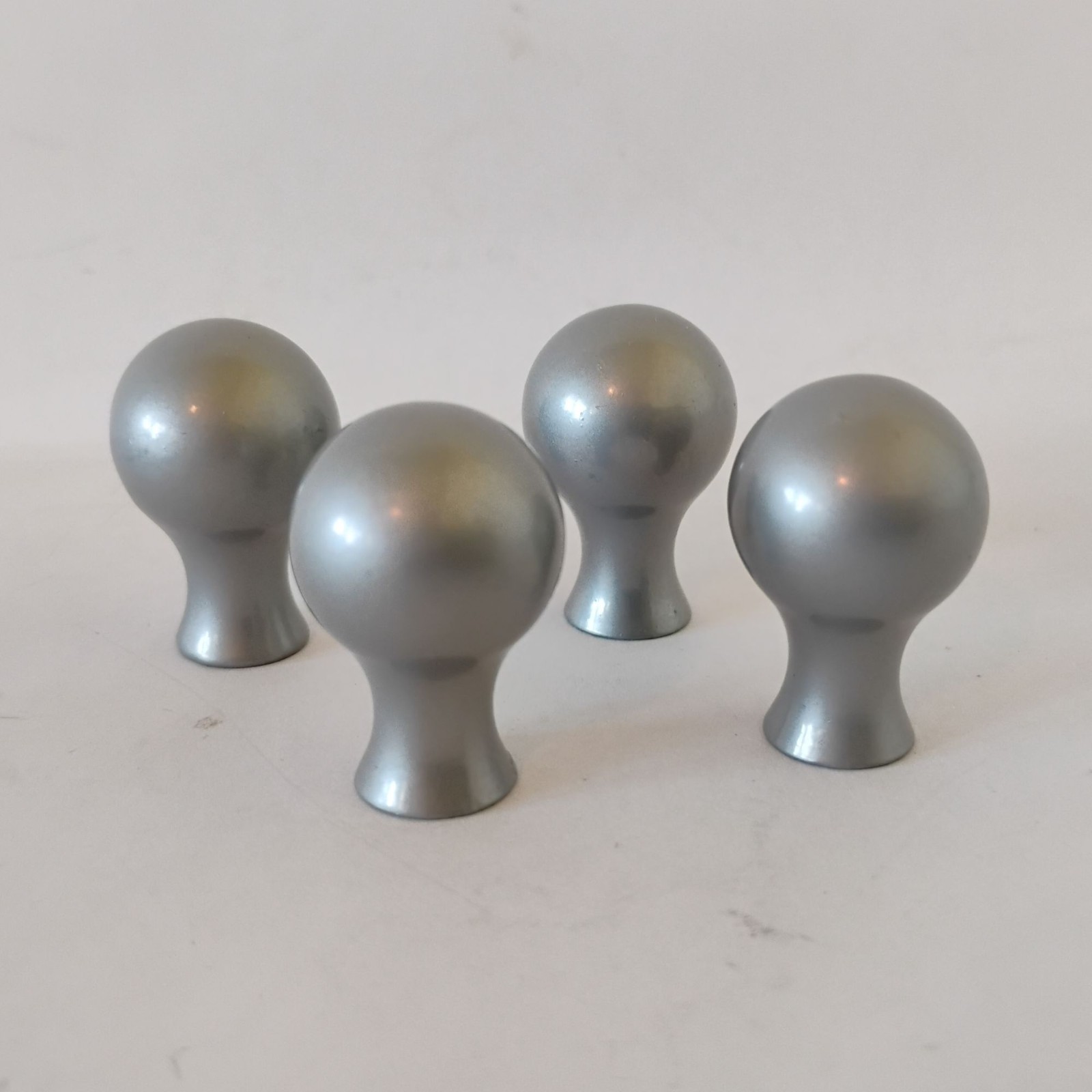 Set of 4 Vintage Pewter Ball Knobs 0.75″ Round Drawer Pulls Cabinet Hardware