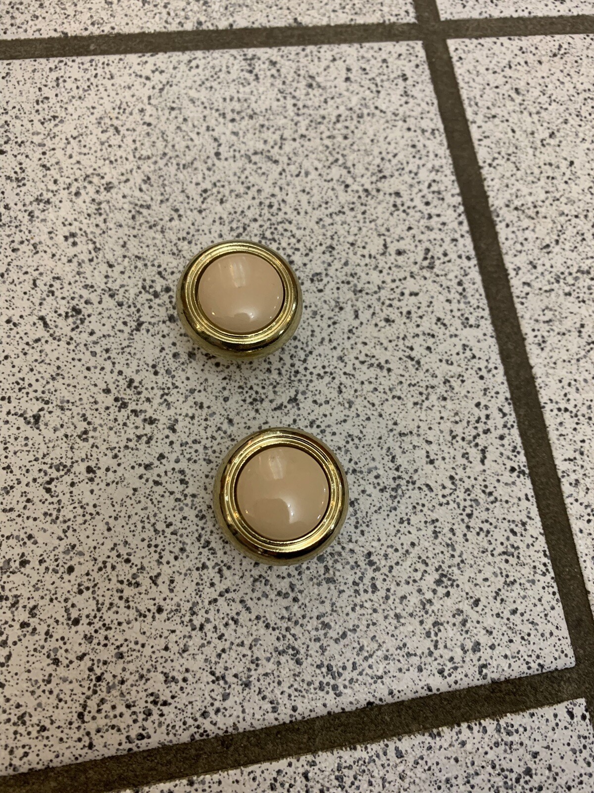 2 Knobs Beige Ceramic Brass Round Pulls Cabinet Drawer Heavy Mid Century Vintage