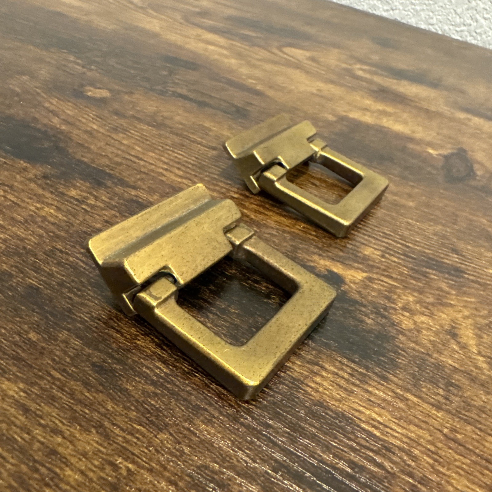 Drexel Woodbriar Drawer Pulls 2 Square Brass Vintage Bail Dresser Hardware Pair