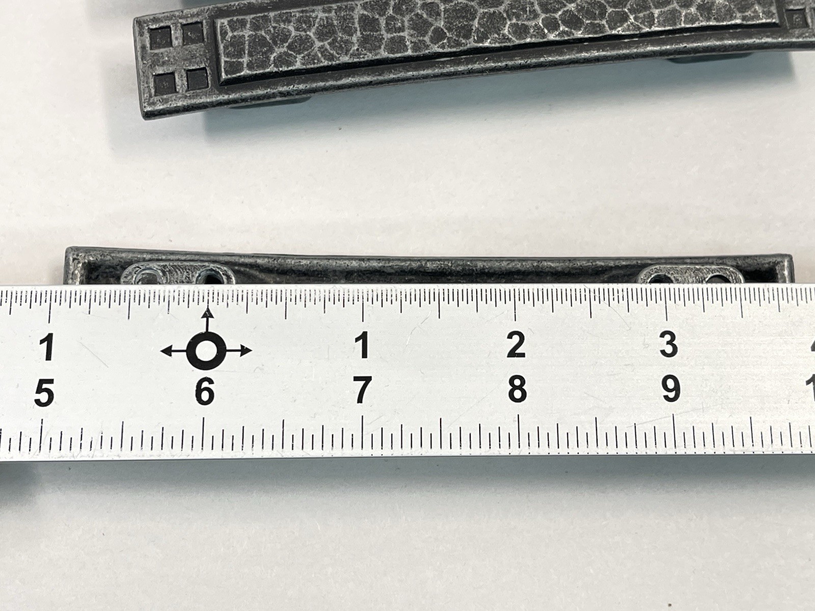 Set Of 8 – Keeler Brass Company Vintage Drawer Pulls, Brutalist Hammered Pewter