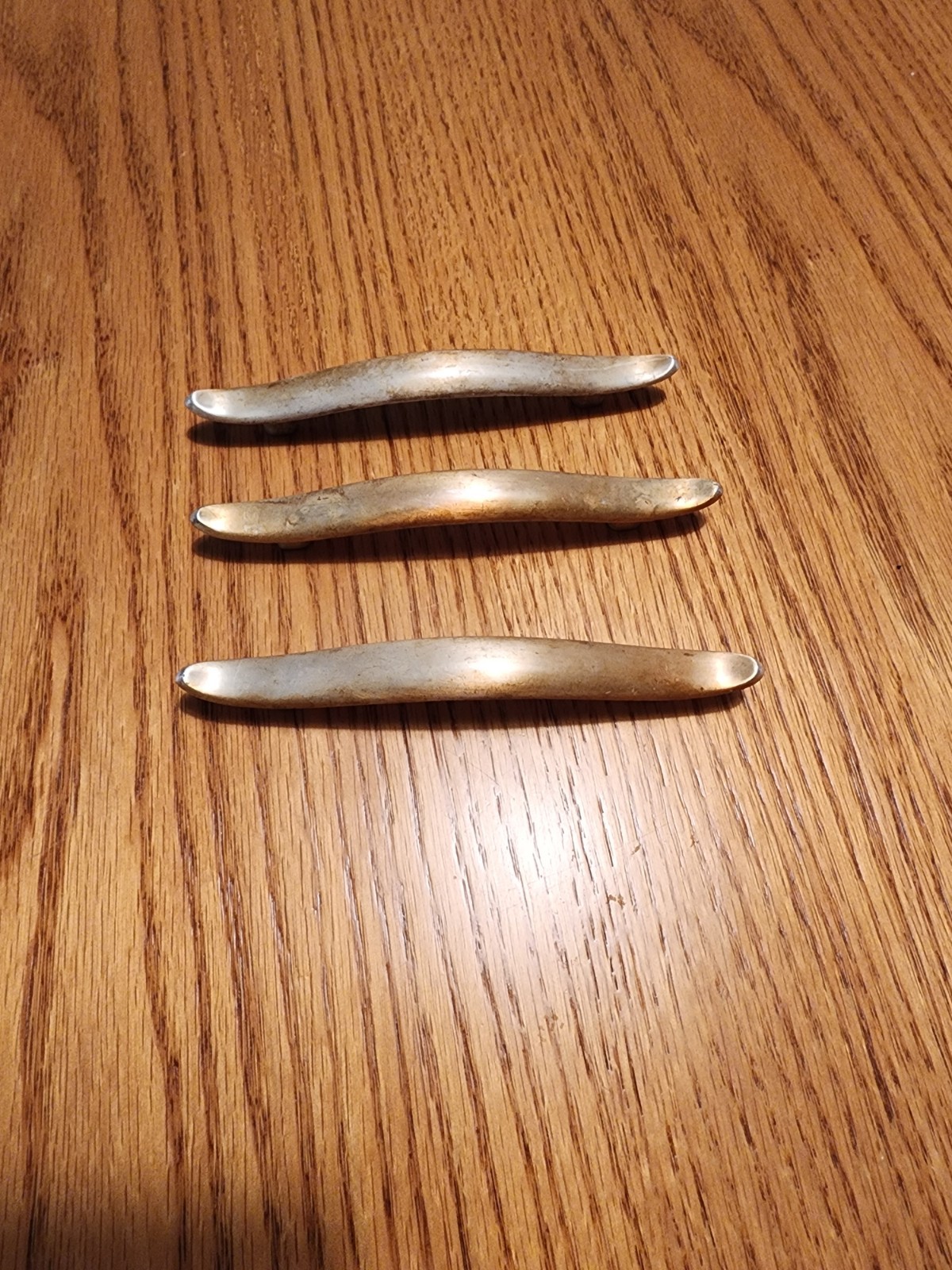 Drexel Profile Drawer Pulls (2 left)
