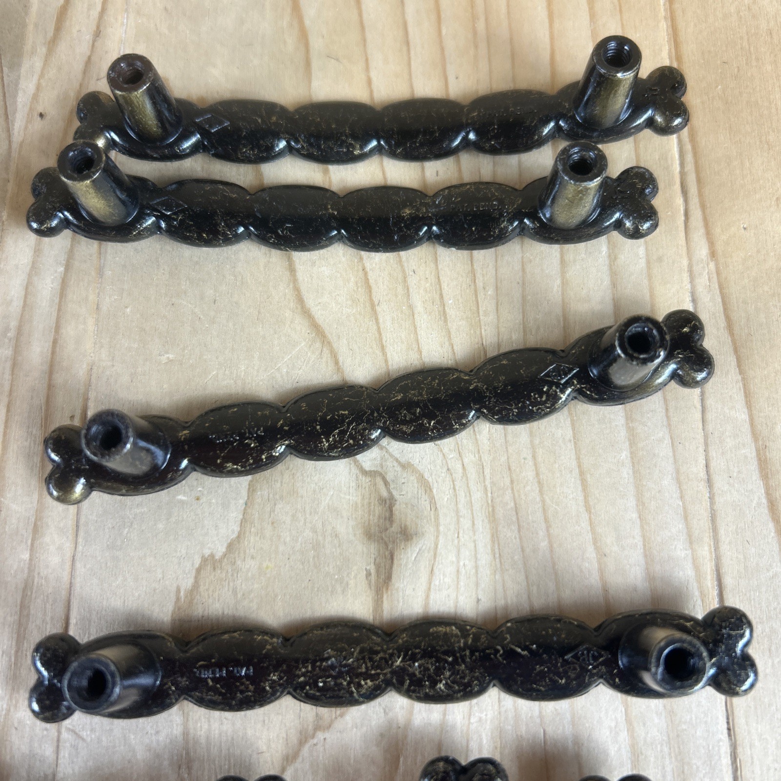 Vintage Drawer Pulls Cabinet Handles Set of 16 Jaybee Brass And Black Textured