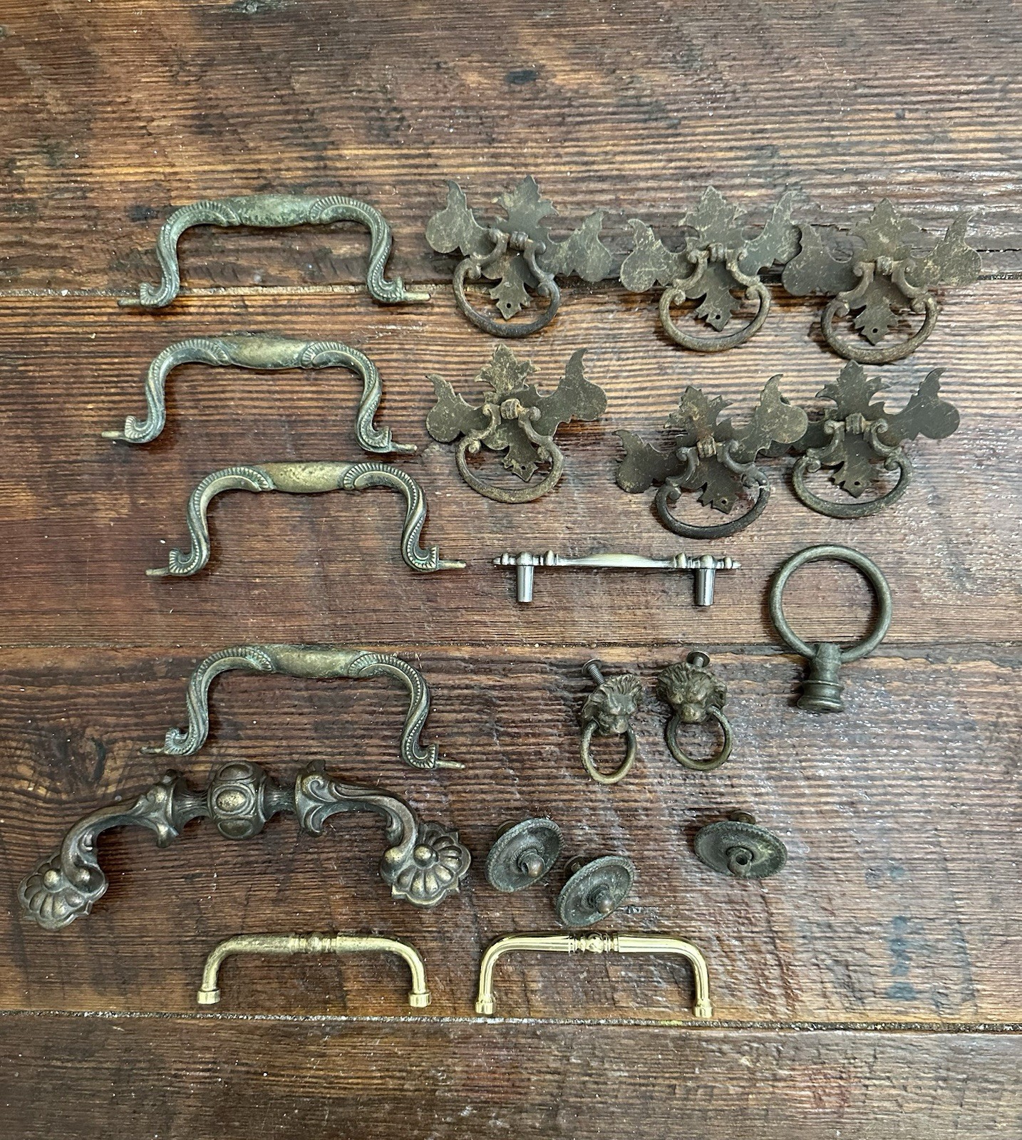 Antique & Vintage Mixed Lot Brass Metal Drawer Pulls Handles Parts & Hardware