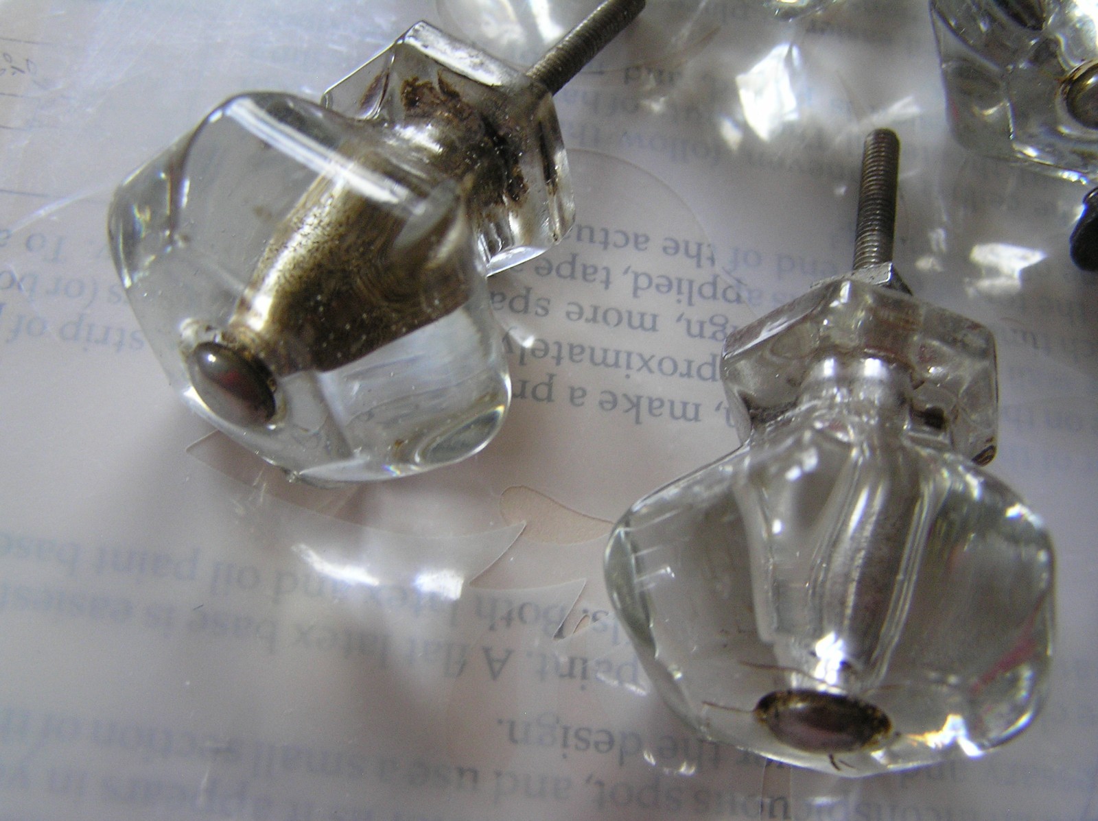 Lot of 8 Vintage 6~Sided Hexagonal Clear Glass Drawer Knobs 1.5″ w/ Hardware