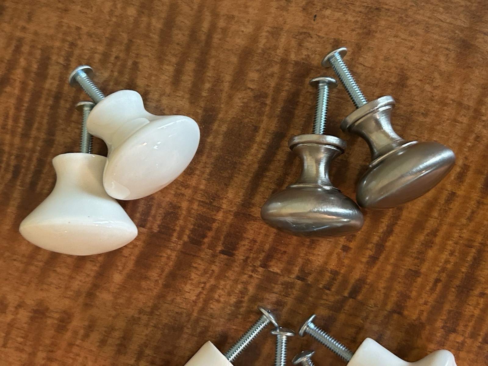 8 Drawer Pull Knobs Mixed Lot Hardware Replacement Cabinet Closet Project