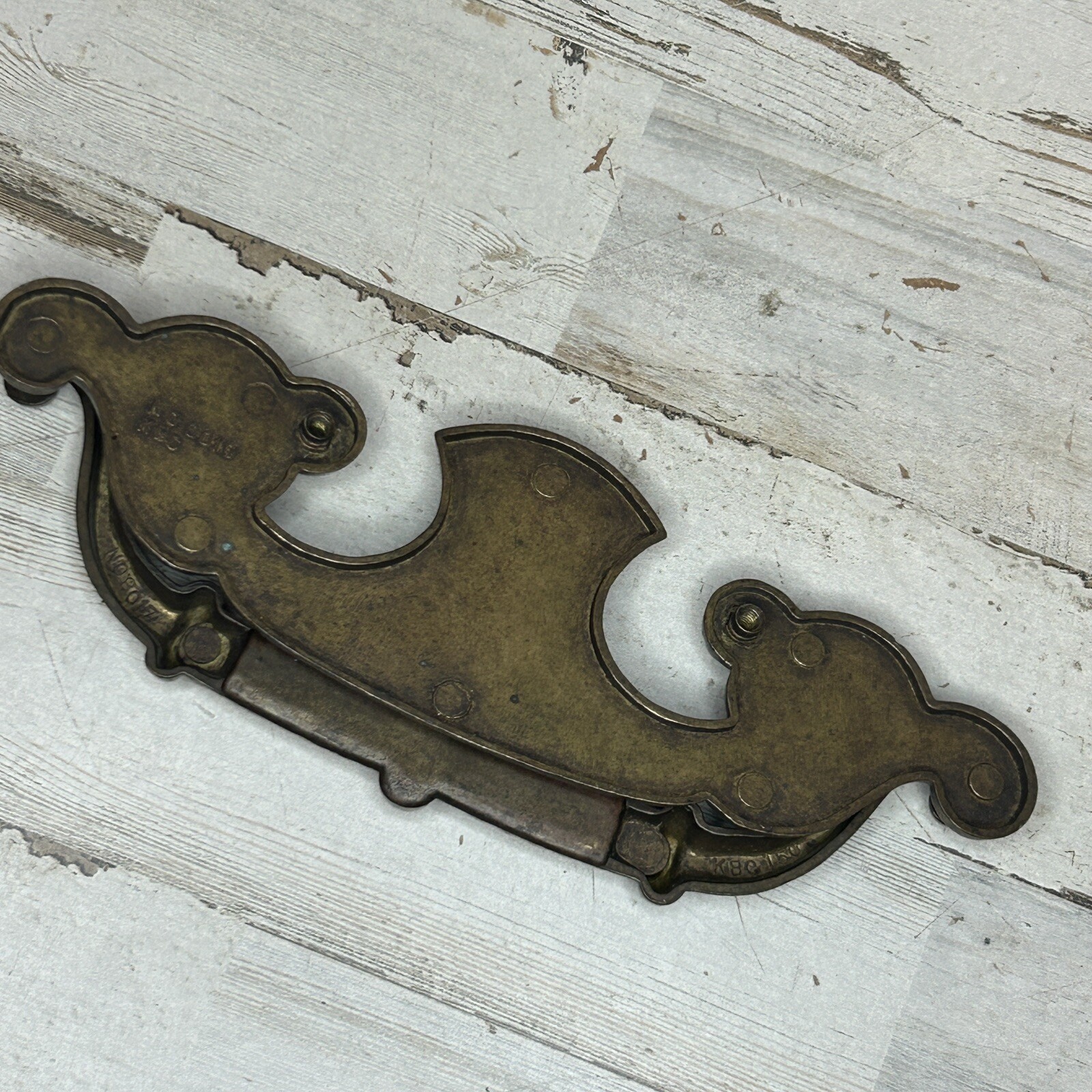 Vintage Large KBC 150 Keeler Brass Co Center Handle Drawer Cabinet Pull