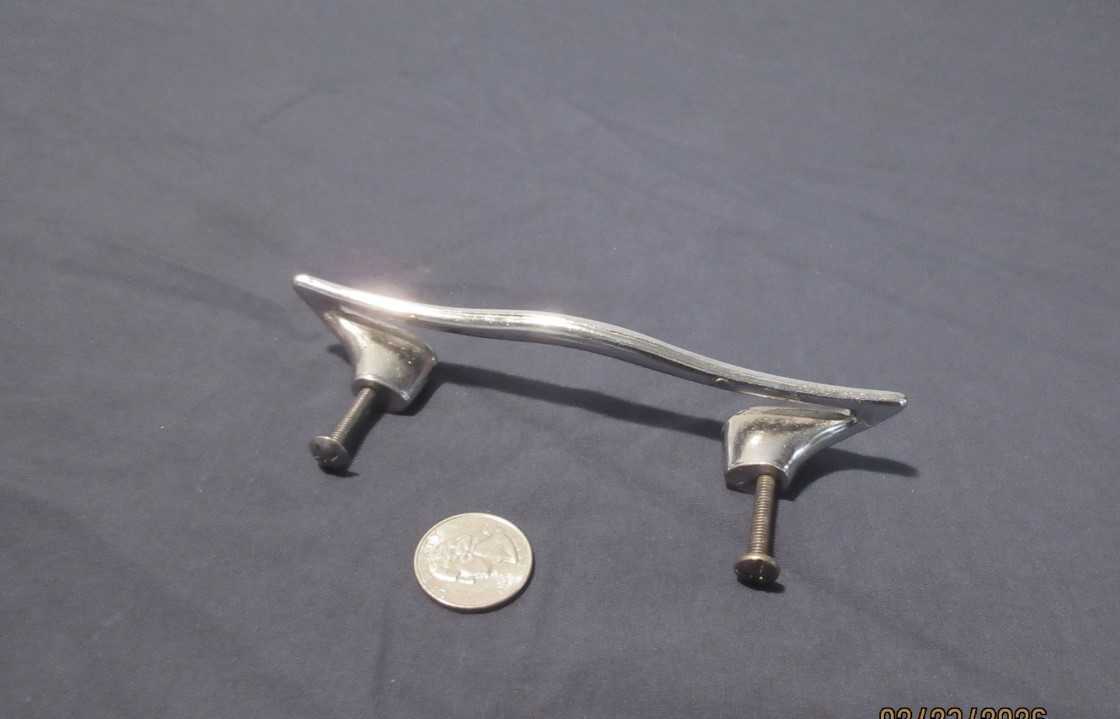Set of 6 Cool Vintage 1960’s to 70’s Dresser Drawer Pulls Handles Solid Nickel