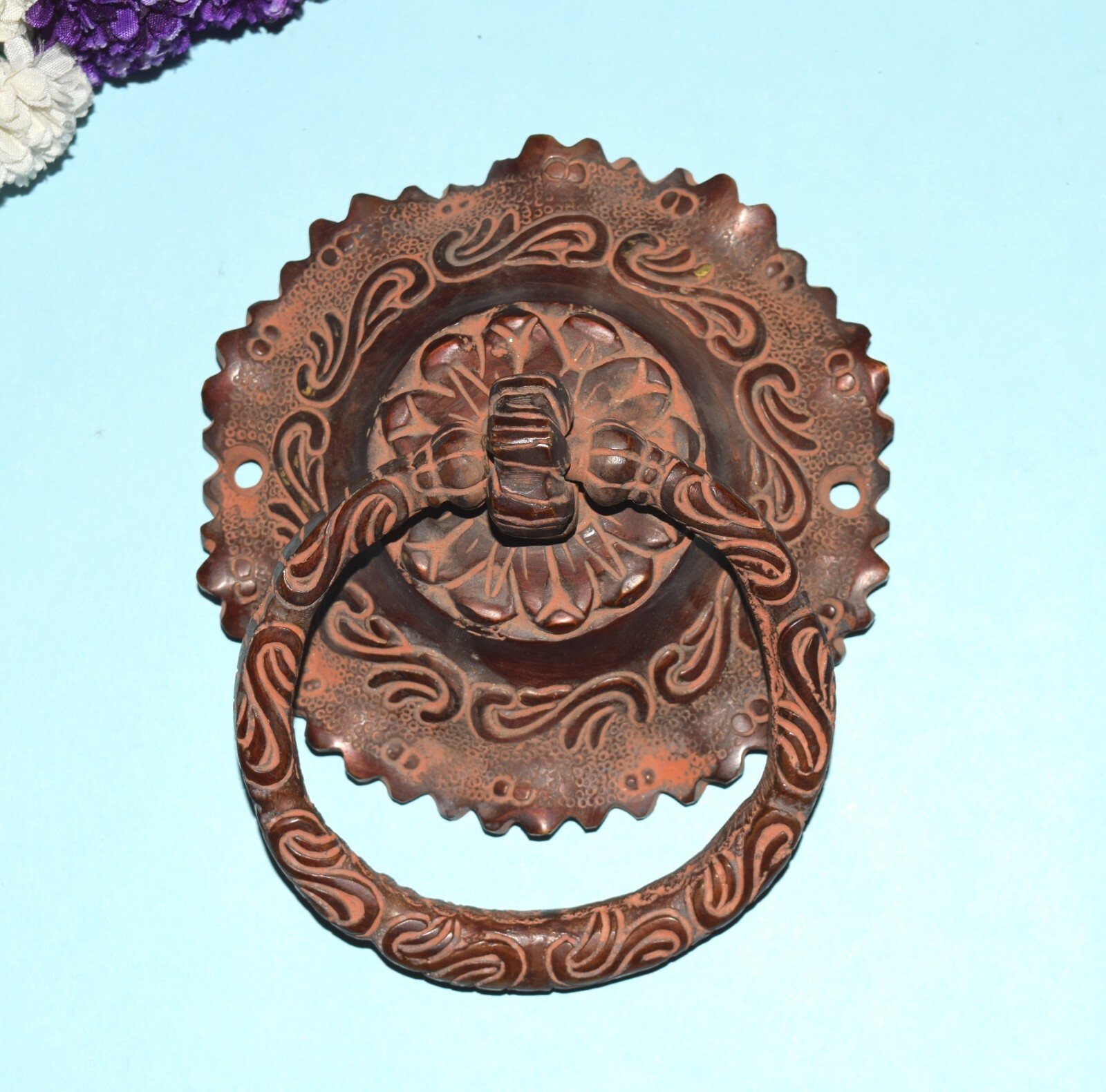 Brass Floral Engraved Door Pull Ornate Design Flower Base Art Gate Knocker EK951