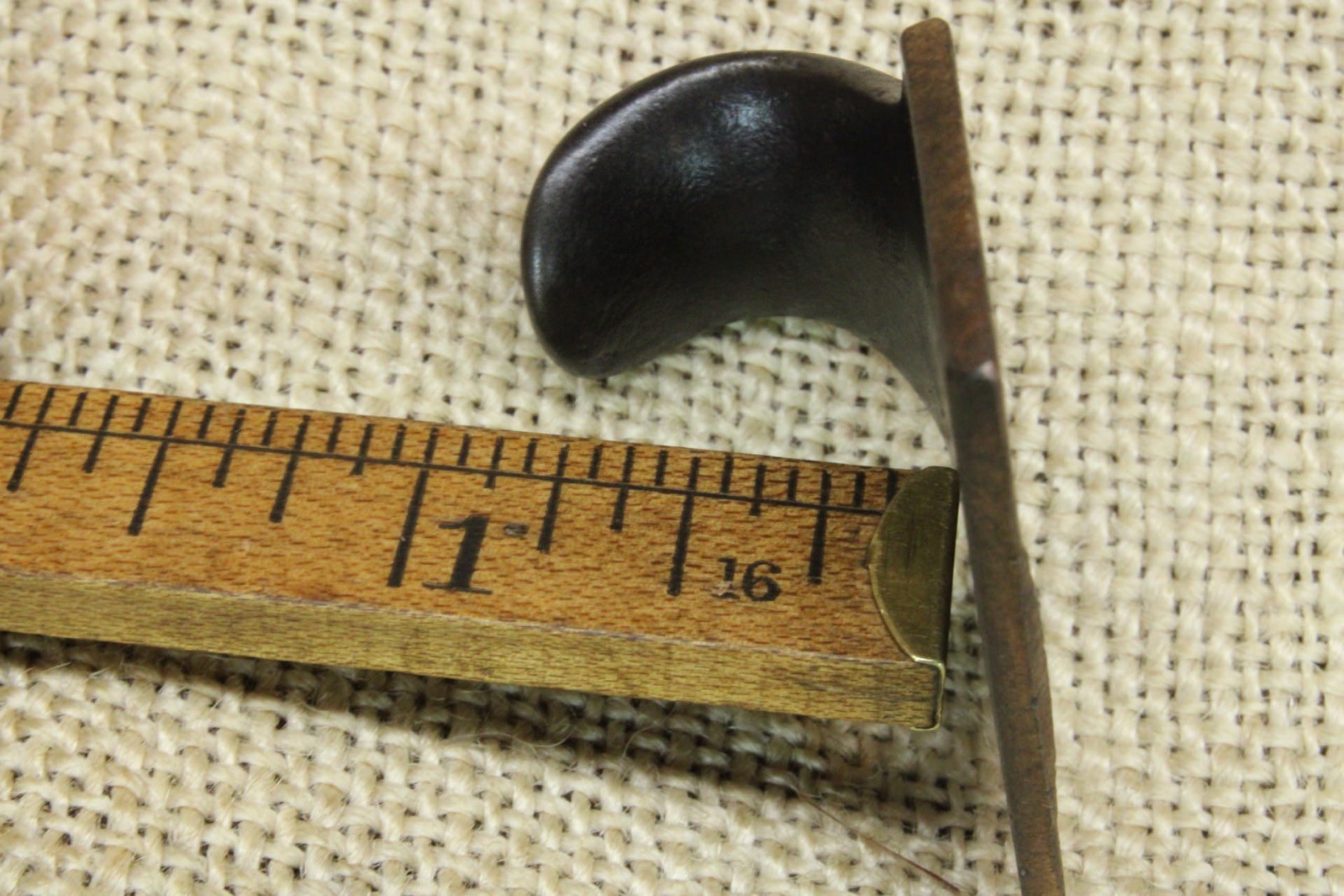 Old Window Sash Lift 1 5/8″ Drawer Pull Handles Brass Color Cast Iron Smooth