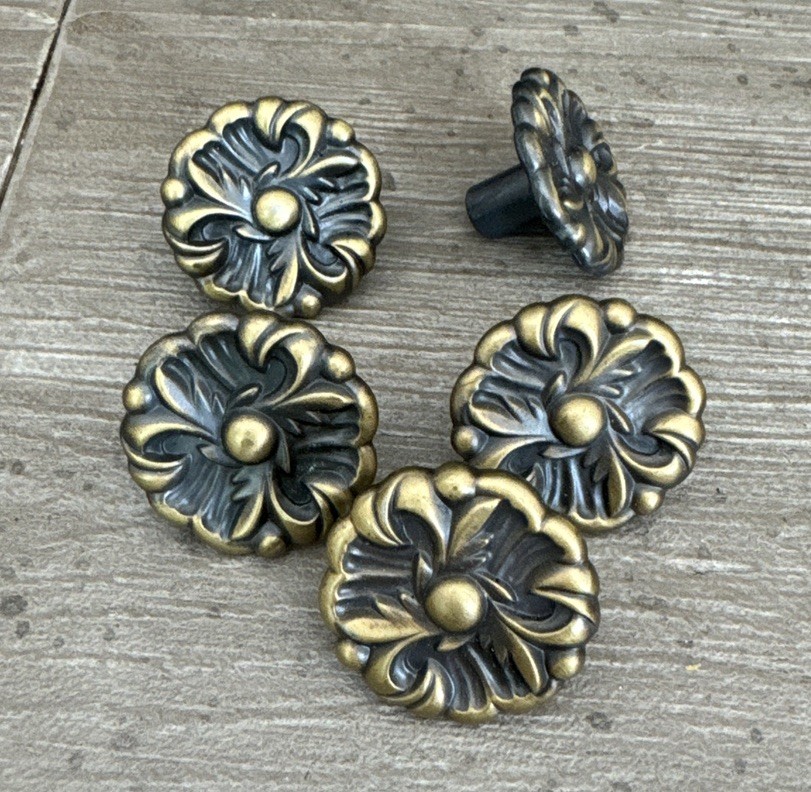 Lot of 5 Vintage Amerock Floral Cabinet Drawer Pulls Knobs Bronze Gold 1.25” 60s