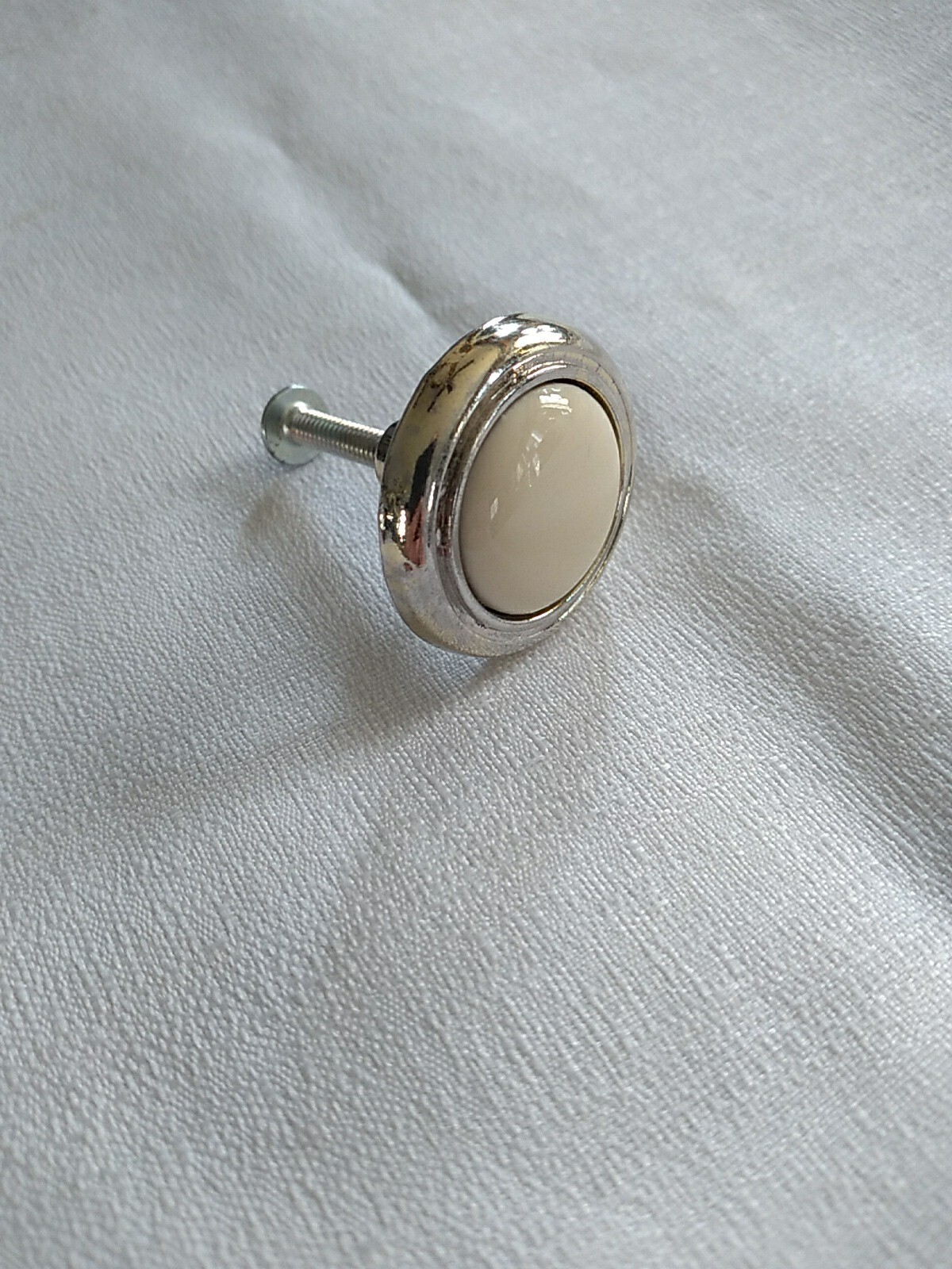 Vintage Brass/Beige Ceramic Center Drawer Pull W/Screw