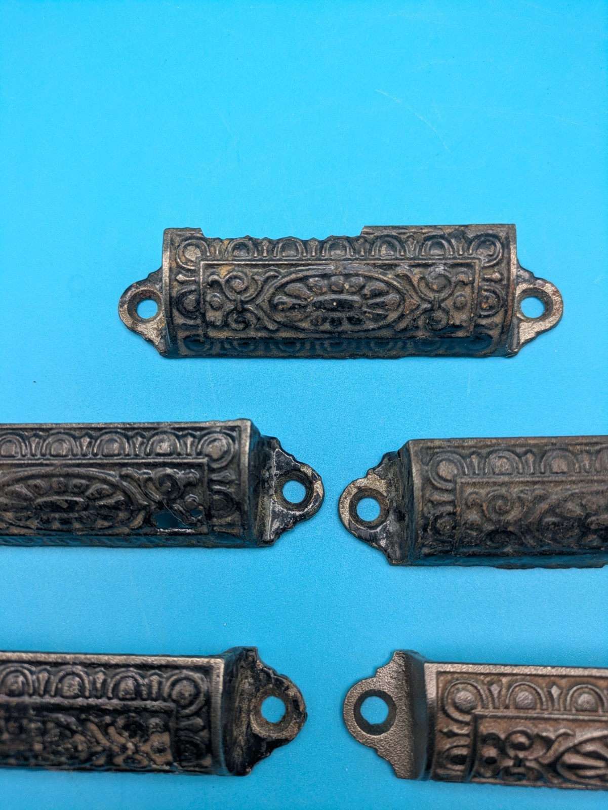 Antique Vintage Victorian Ornate Cast Iron Bin Drawer Pulls Lot Of 7